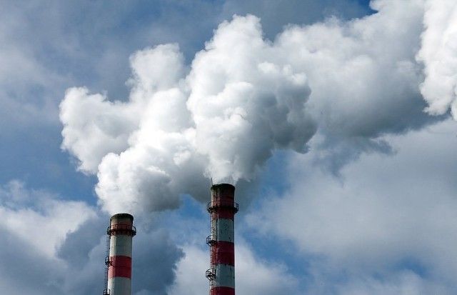 Выброс углекислого газа в атмосферу Выброс углекислого газа в атмосферу