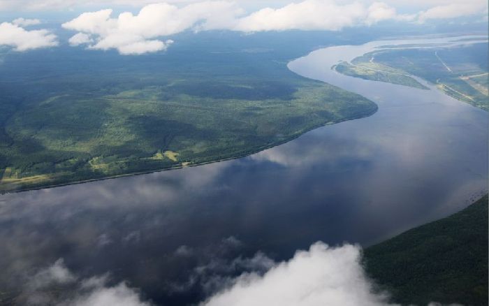 Межень на реке енисей и Сибирская река Енисею самая многоводная в мире
