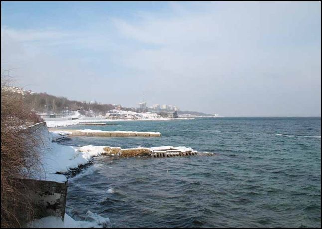 Чёрное море зимой