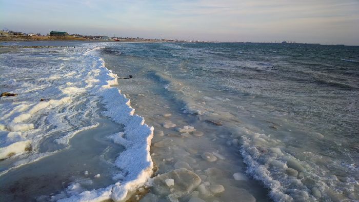 Каспийское море зимой, Дагестан Каспийское море зимой, Дагестан