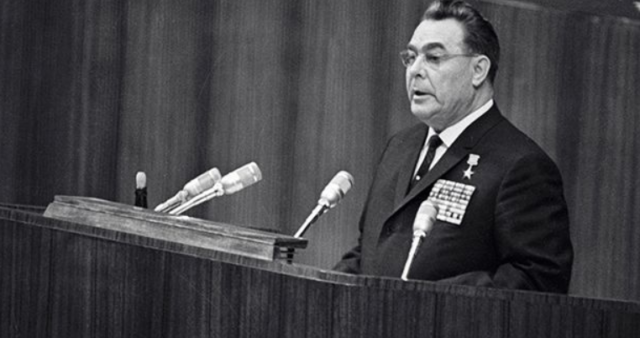 Леонид Брежнев. 1965 год
